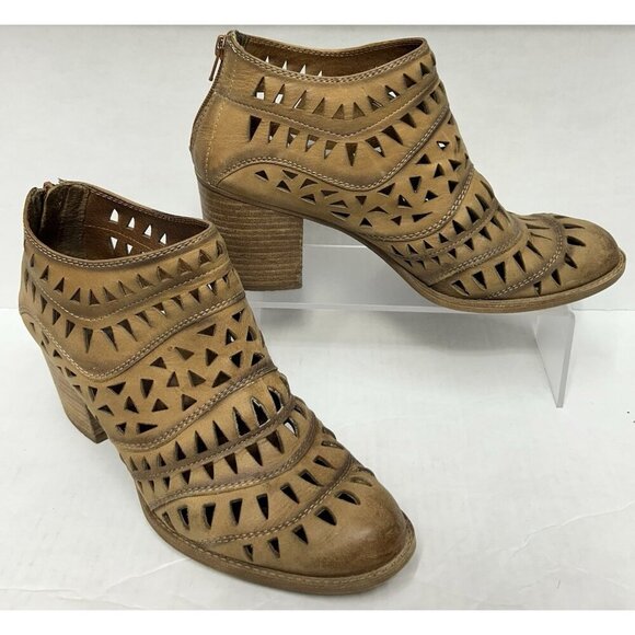 Sofft Westwood Boots Bootie Womens 11 Brown Laser Cut Cushioned Block Heel - Picture 2 of 9